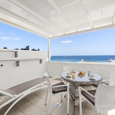 Stunning 2 Bedroom Duplex Close To Main Beach With Seaviews Puerto del Carmen Kültér fotó