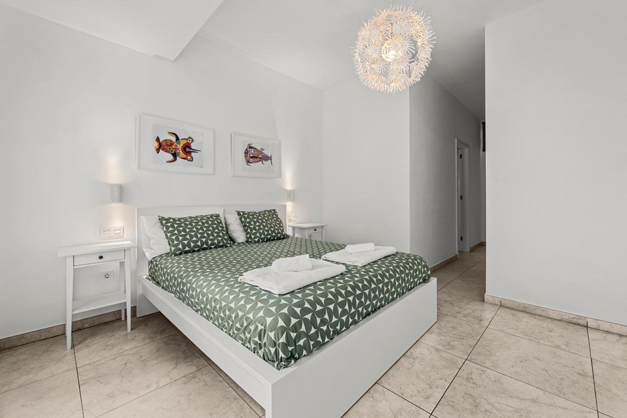 Stunning 2 Bedroom Duplex Close To Main Beach With Seaviews Puerto del Carmen Kültér fotó